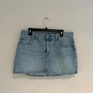 Levi’s Light Blue Jean Skirt Size 31 Waist Like New